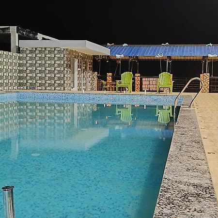 מנדרמוני Hotel O Sea Face Beach Resort מראה חיצוני תמונה